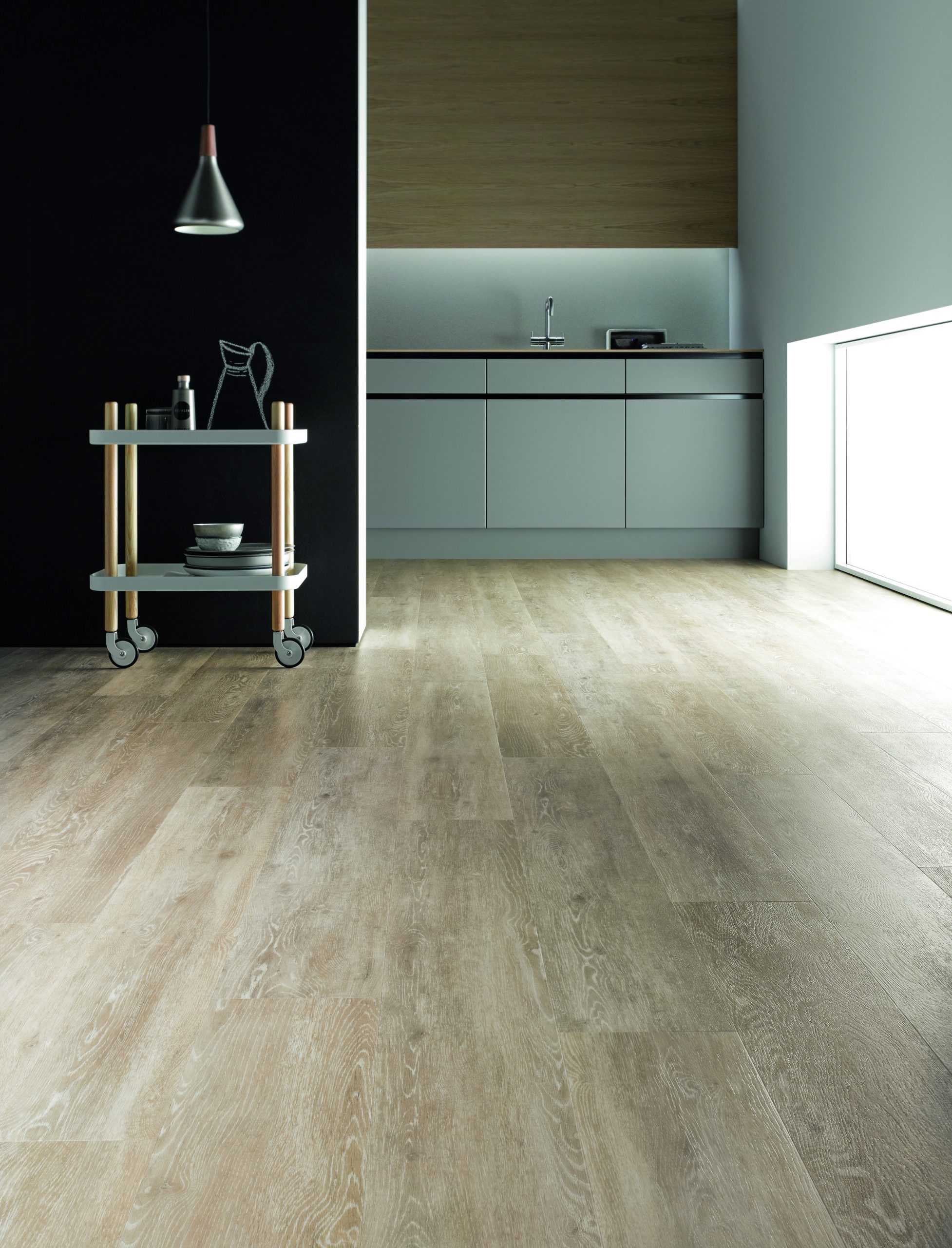 Lvt f02 1101210001 1101191400 1101200050 lhd eichvibbe milieu var01 040316